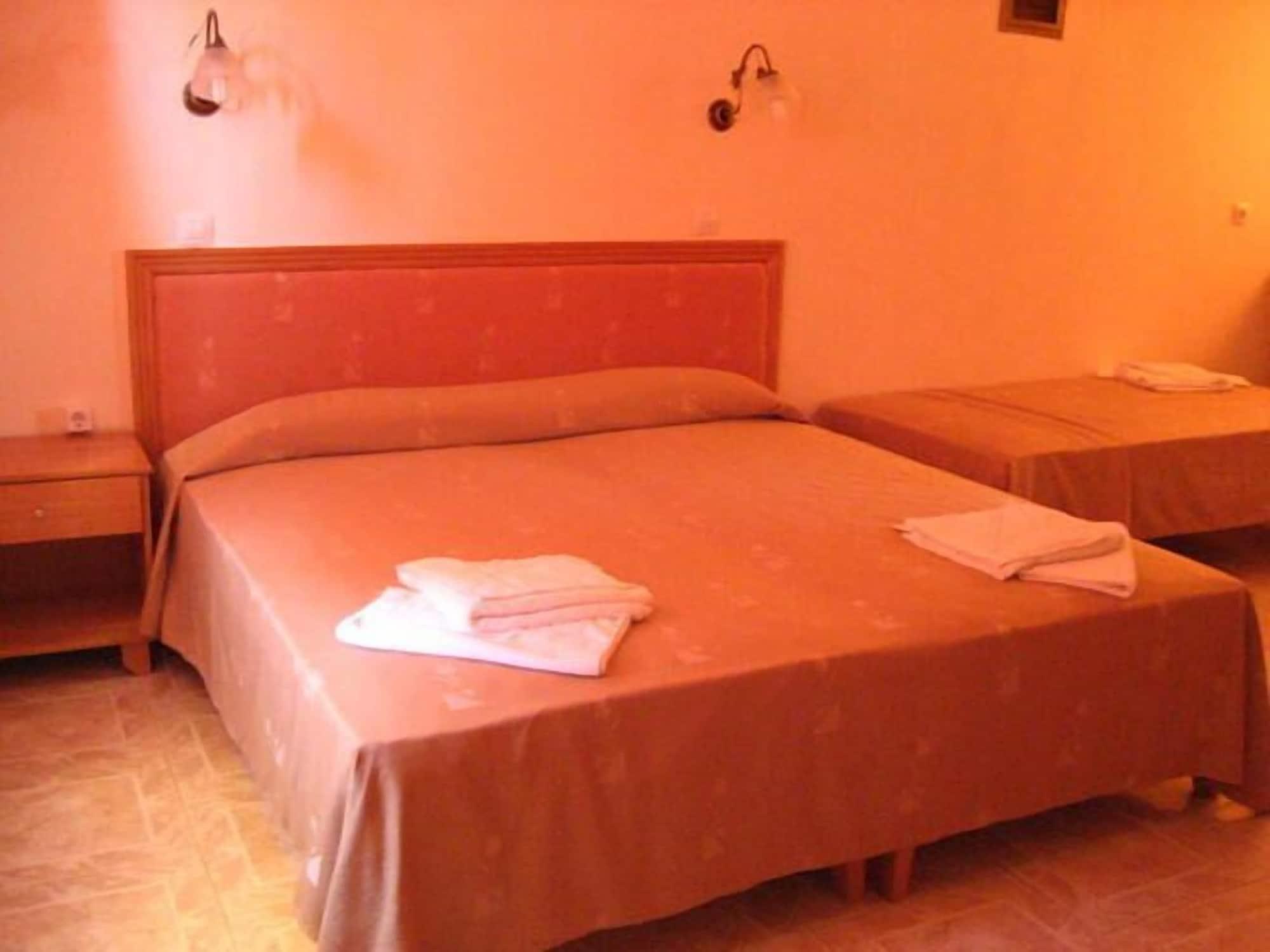 Baladinos Hotel de apartamente Gerani (Chania)
